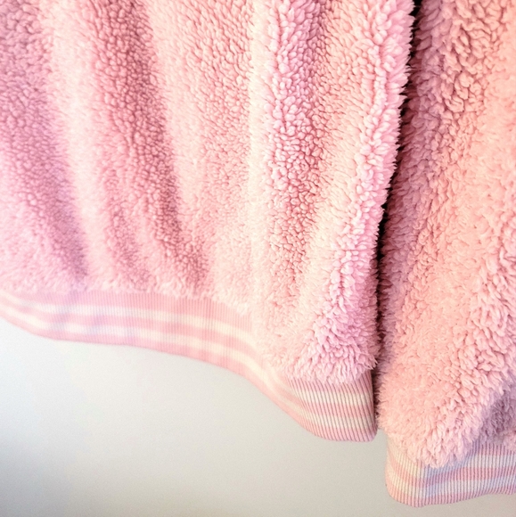 FILA Girls Pull-Over Fuzzy Hoodie Sweater Size XXL - Picture 6 of 14